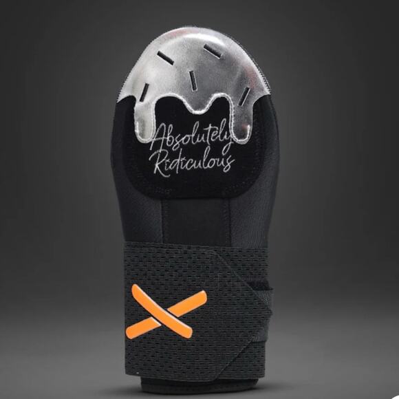 NEW Absolutely Ridiculous Molten Metal Ice Cream Sliding Mitt Adult - Picture 1 of 6